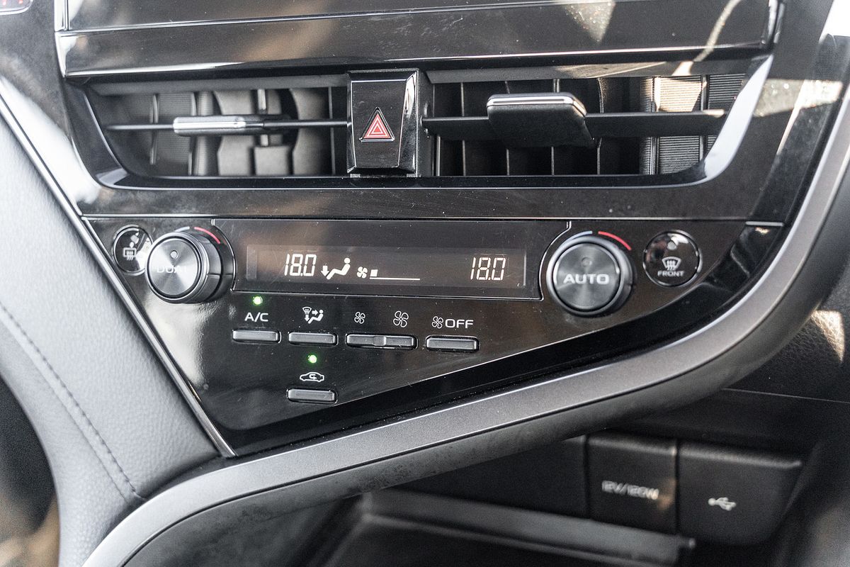 2023 Toyota Camry Hybrid