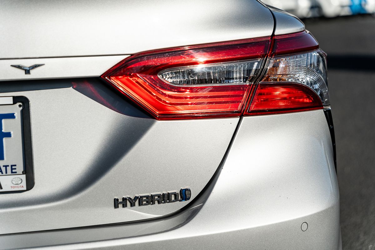 2018 Toyota Camry Hybrid