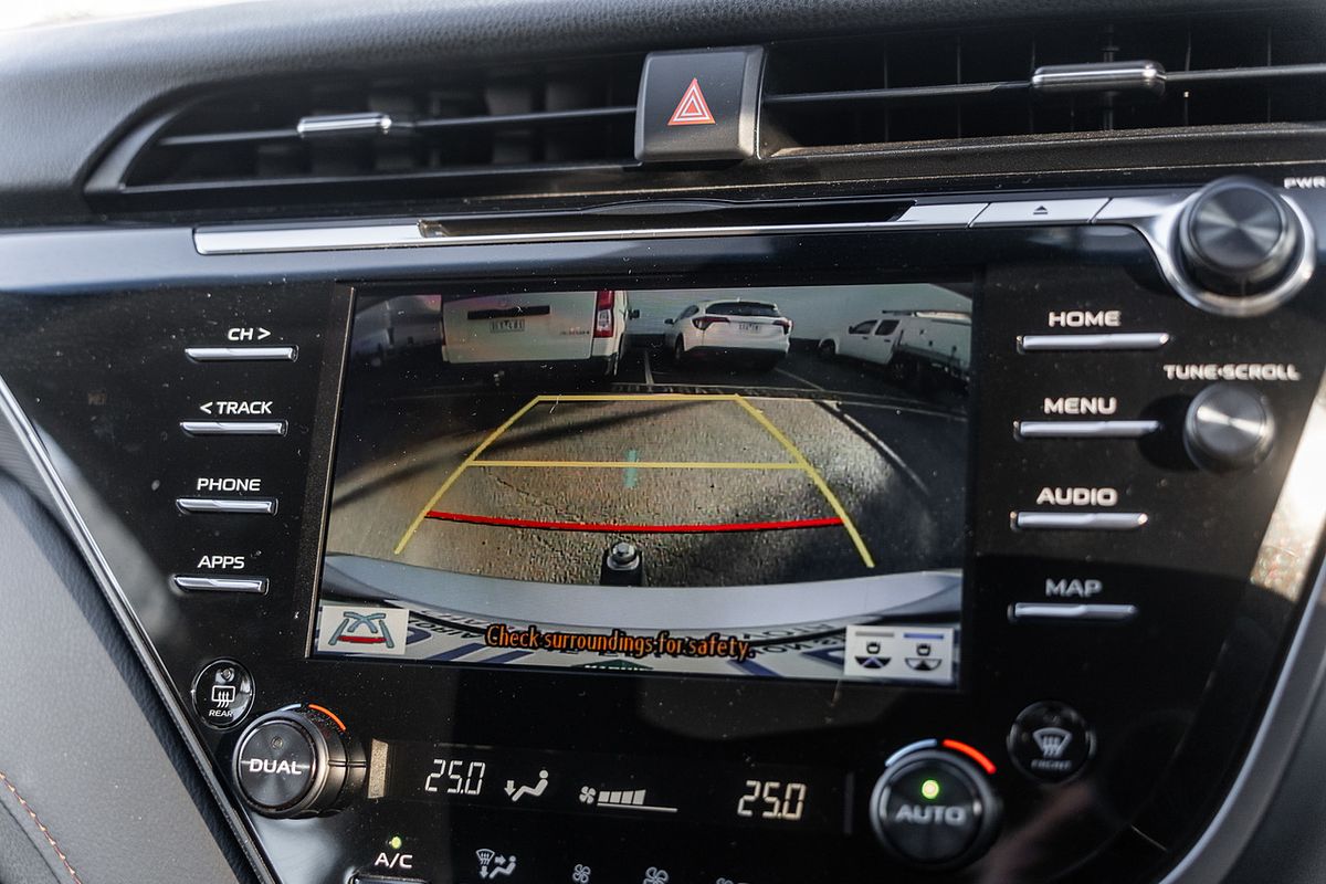2018 Toyota Camry Hybrid