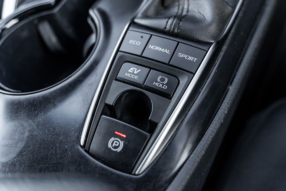 2018 Toyota Camry Hybrid