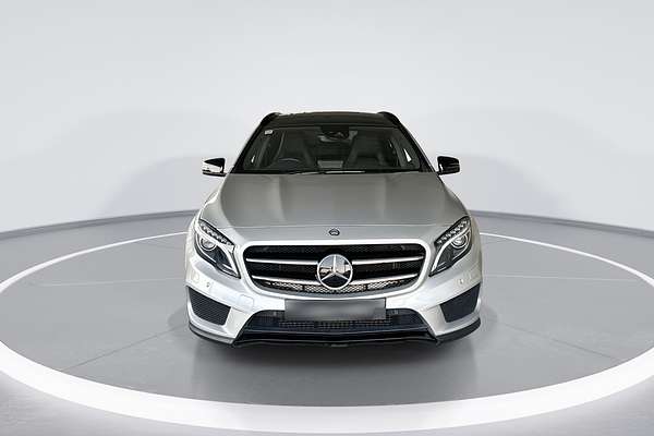 2015 Mercedes-Benz GLA-Class GLA250 X156