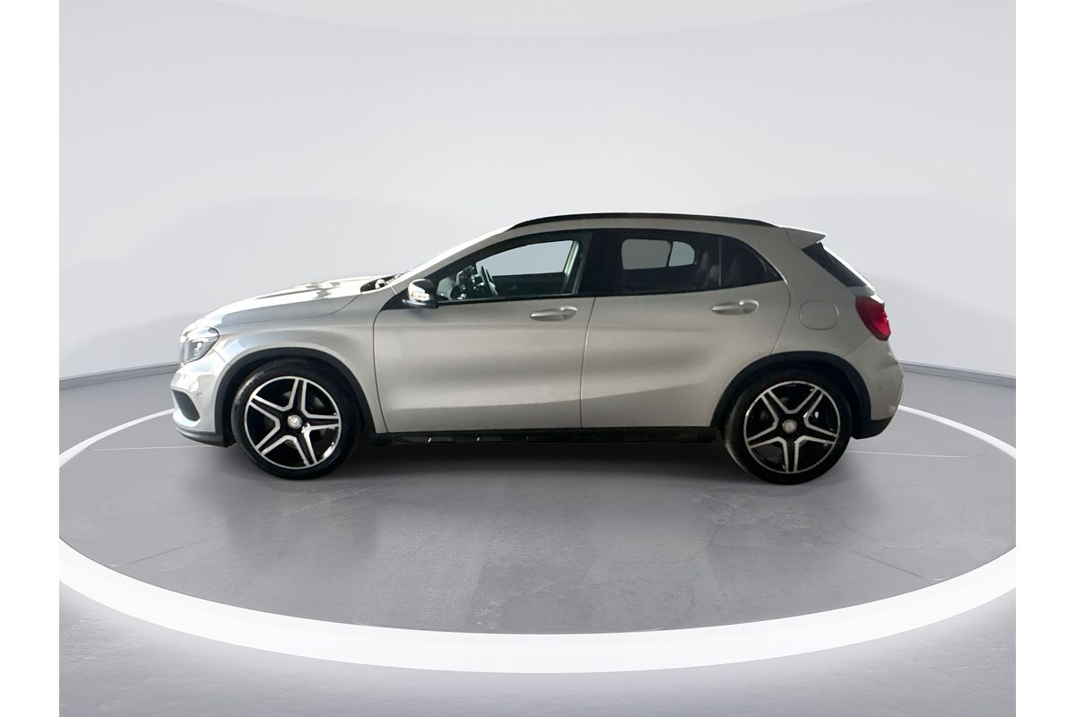 2015 Mercedes-Benz GLA-Class GLA250 X156