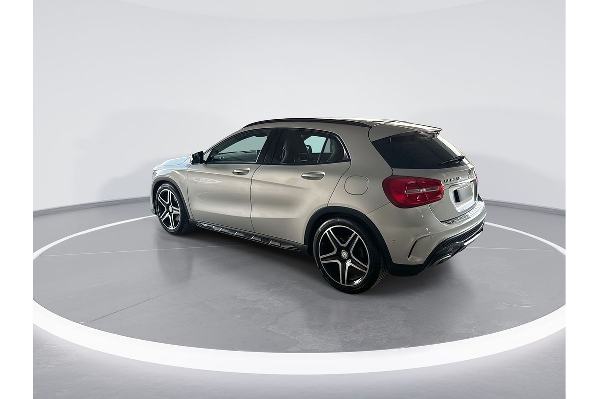 2015 Mercedes-Benz GLA-Class GLA250 X156