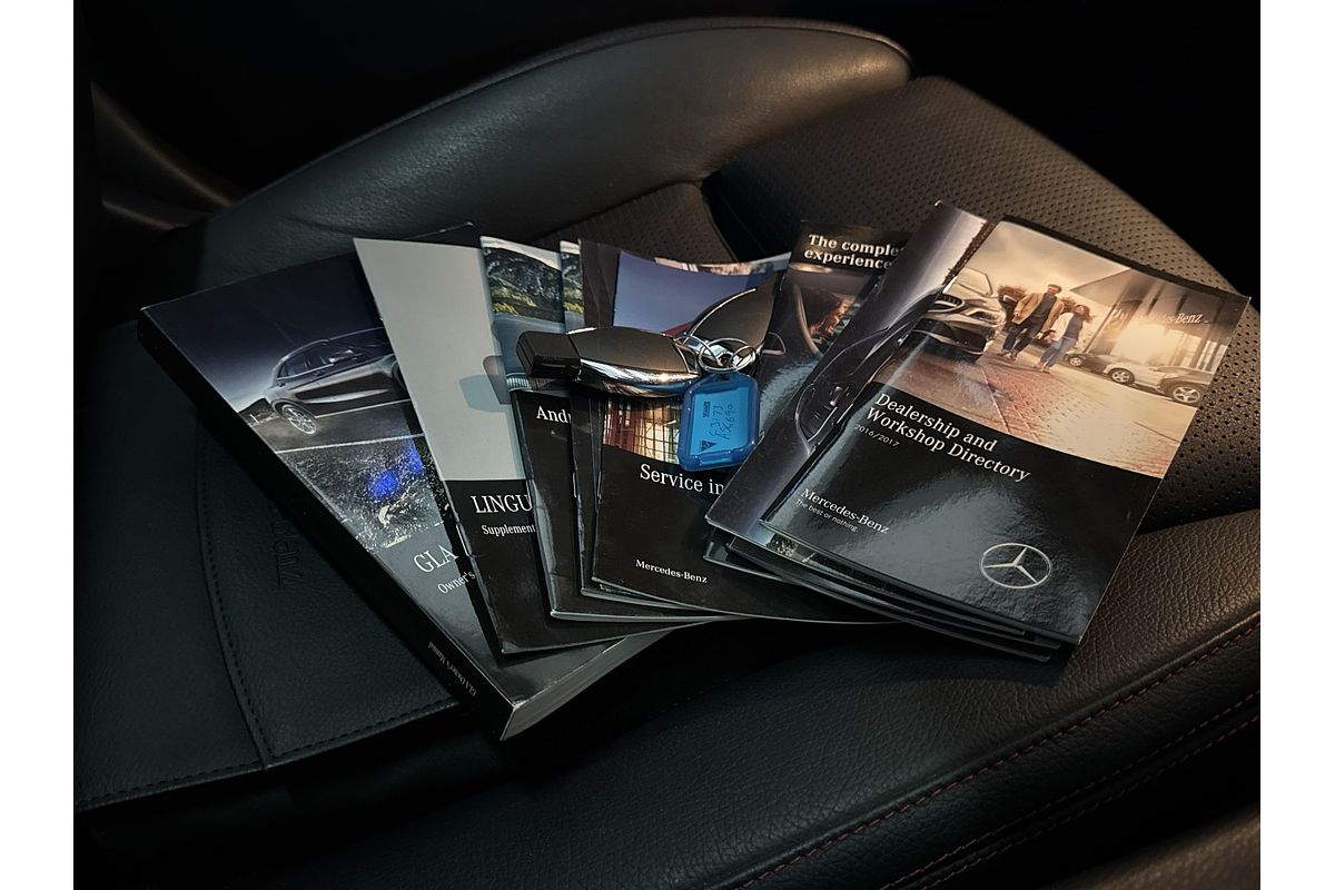 2015 Mercedes-Benz GLA-Class GLA250 X156