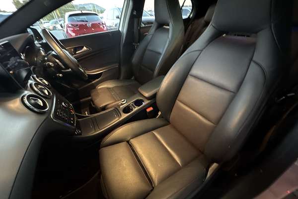 2015 Mercedes-Benz GLA-Class GLA250 X156