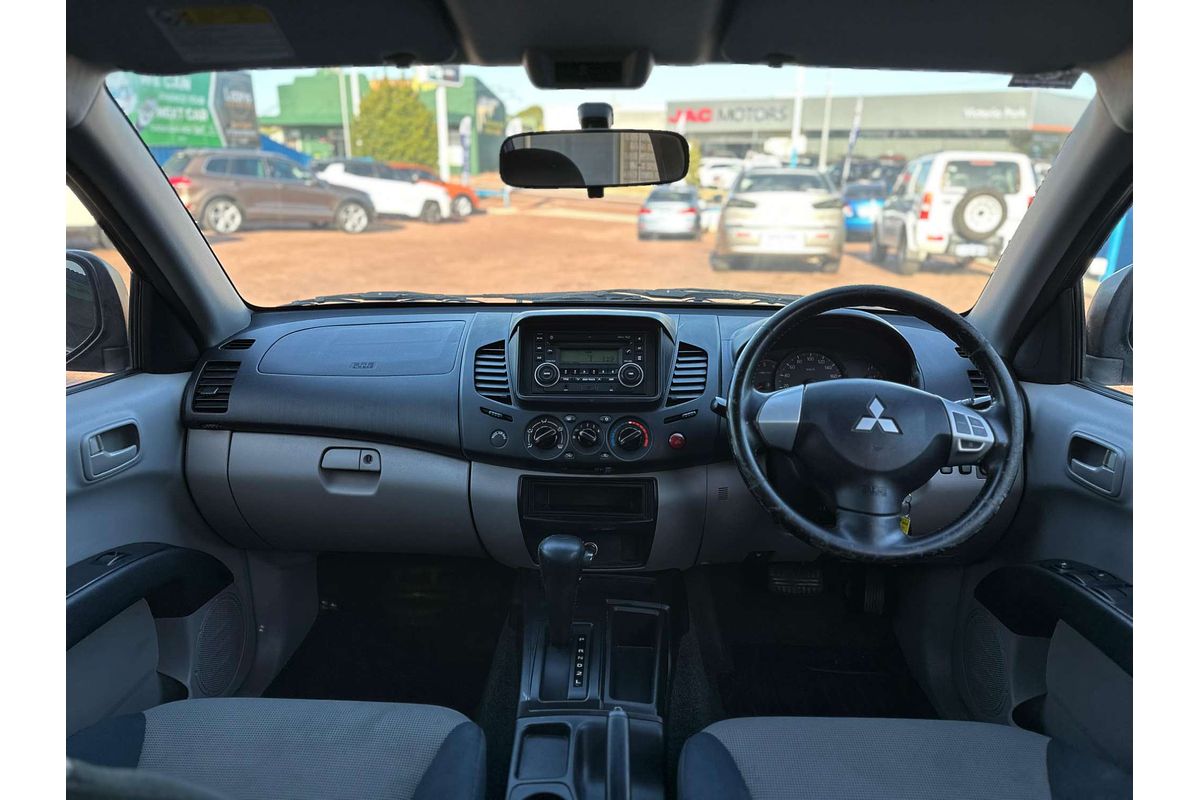 2011 Mitsubishi Triton GL-R MN Rear Wheel Drive