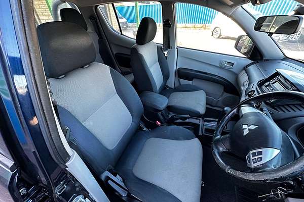 2011 Mitsubishi Triton GL-R MN Rear Wheel Drive