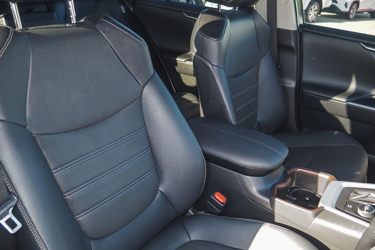 2023 Toyota RAV4 Cruiser AXAH54R
