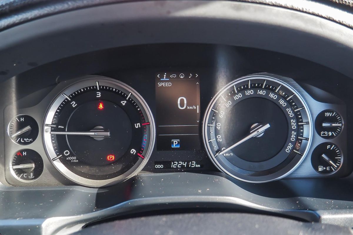 2021 Toyota Landcruiser VX VDJ200R