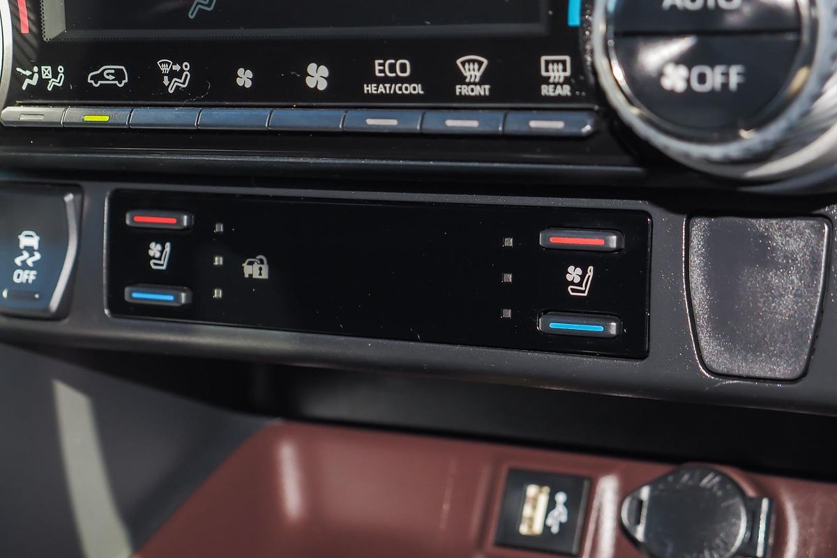 2023 Toyota RAV4 Cruiser AXAH54R