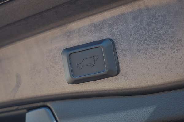 2023 Toyota RAV4 Cruiser AXAH54R