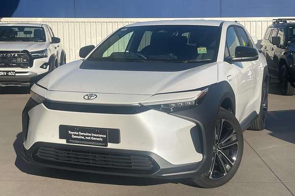 2023 Toyota bZ4X XEAM10R