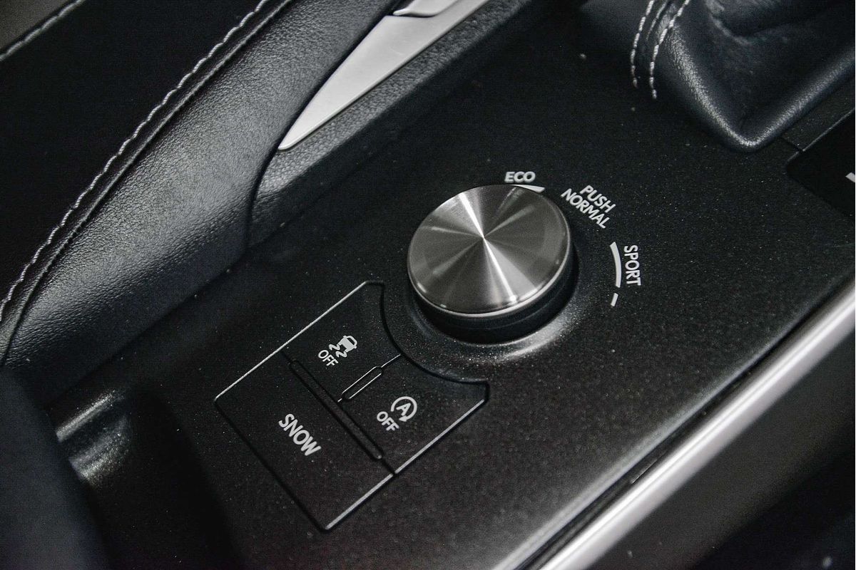 2017 Lexus IS IS200t Luxury ASE30R