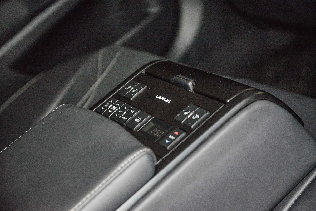 2020 Lexus ES ES300h Sports Luxury AXZH10R