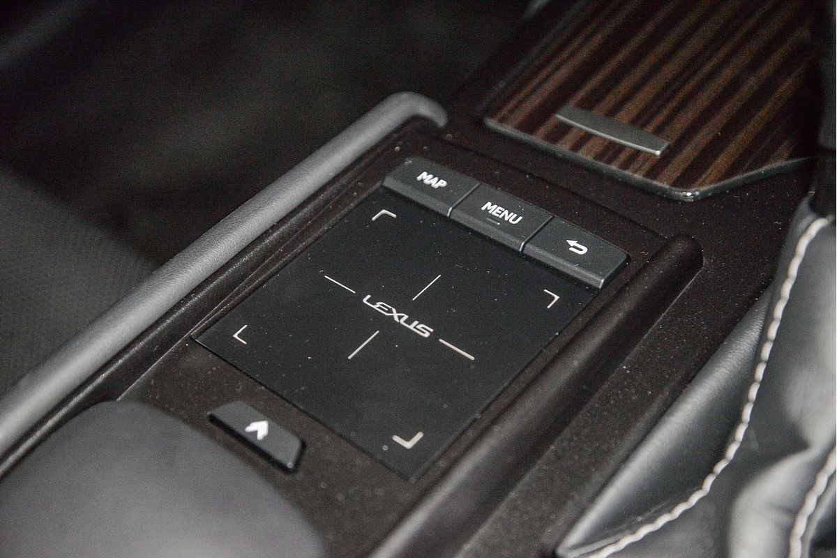 2020 Lexus ES ES300h Sports Luxury AXZH10R
