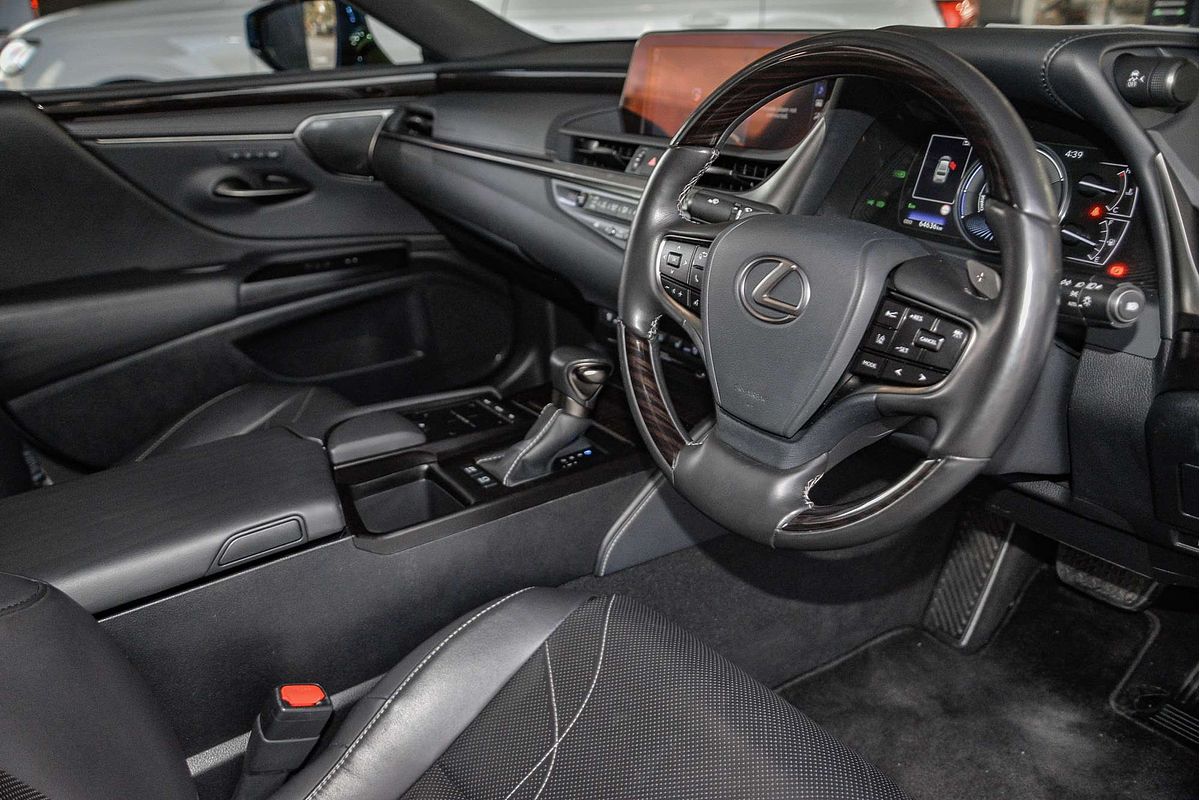 2020 Lexus ES ES300h Sports Luxury AXZH10R