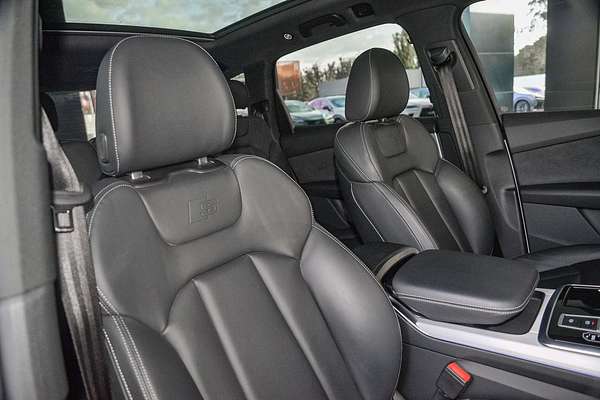 2023 Audi Q7 50 TDI S line 4M