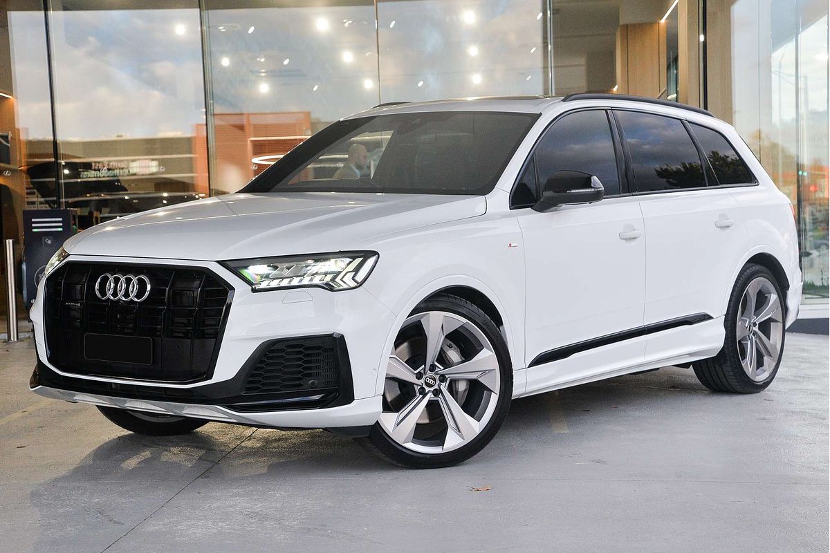 2023 Audi Q7 50 TDI S line 4M