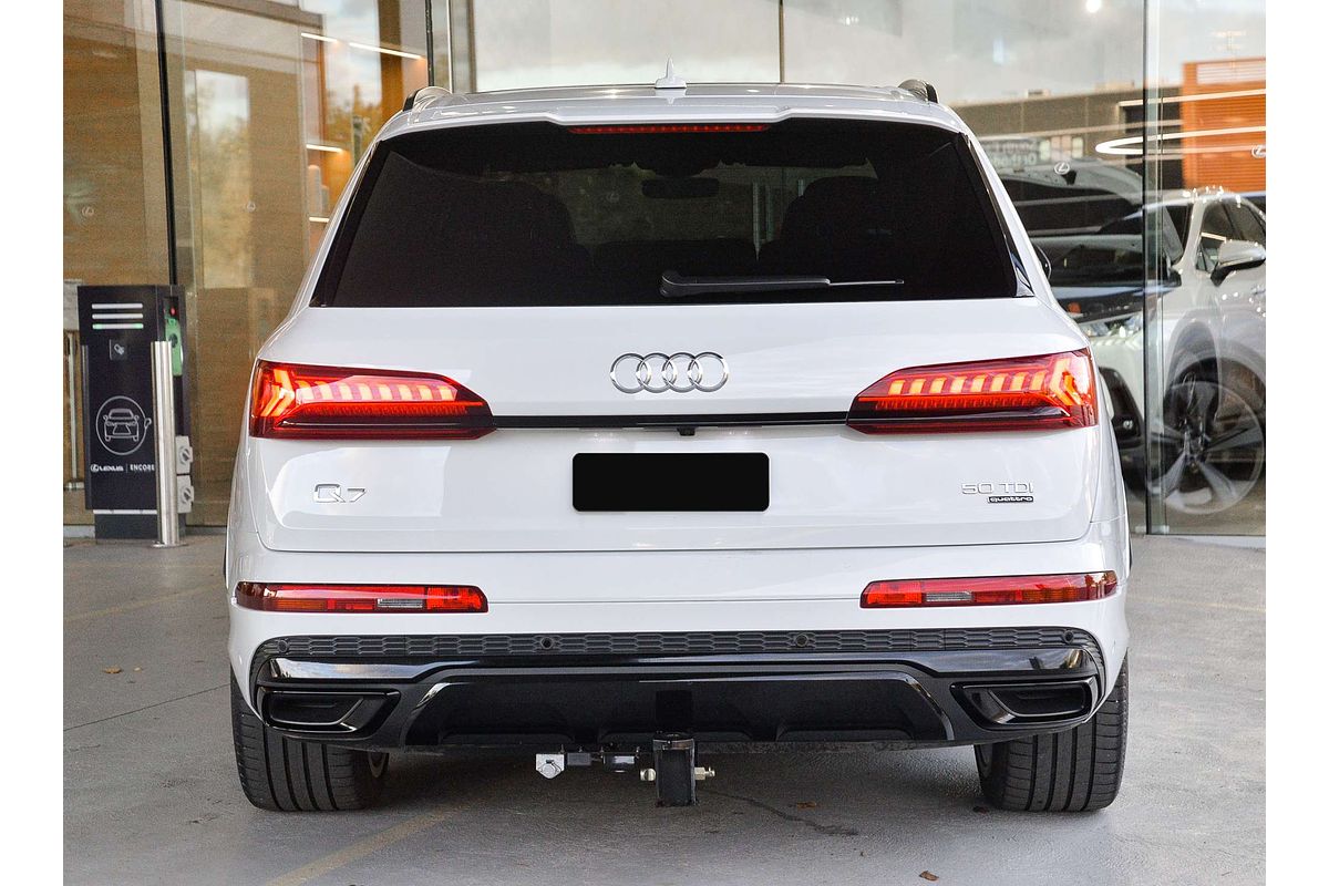 2023 Audi Q7 50 TDI S line 4M