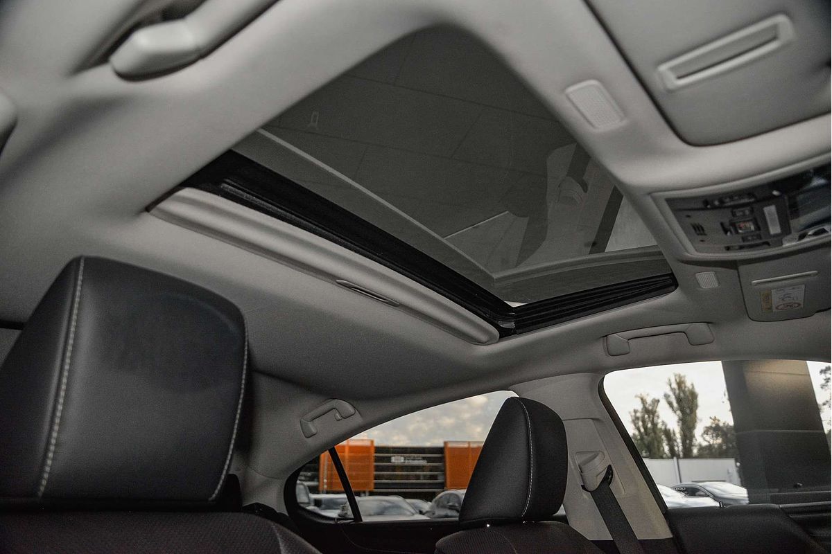 2021 Lexus ES ES300h Luxury AXZH10R