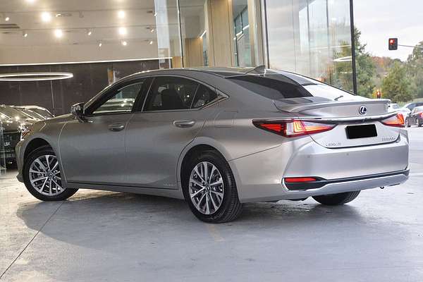2021 Lexus ES ES300h Luxury AXZH10R