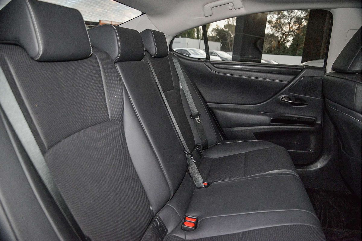2021 Lexus ES ES300h Luxury AXZH10R