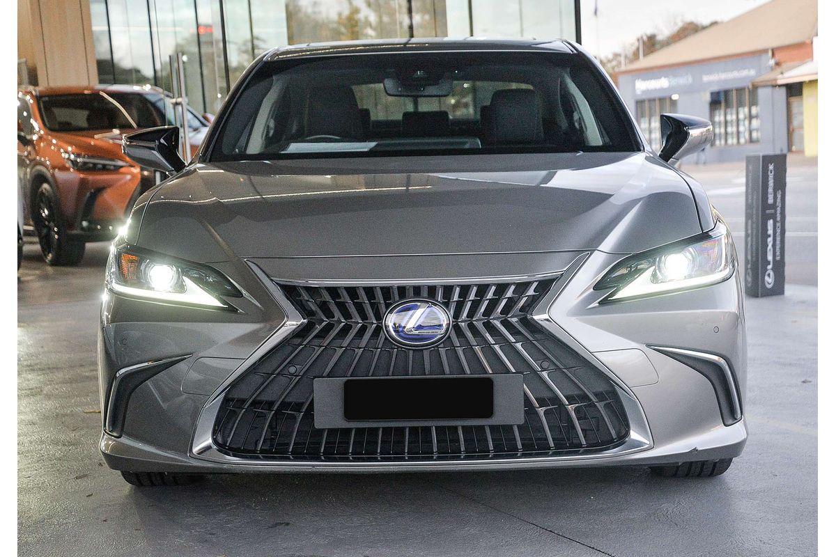 2021 Lexus ES ES300h Luxury AXZH10R