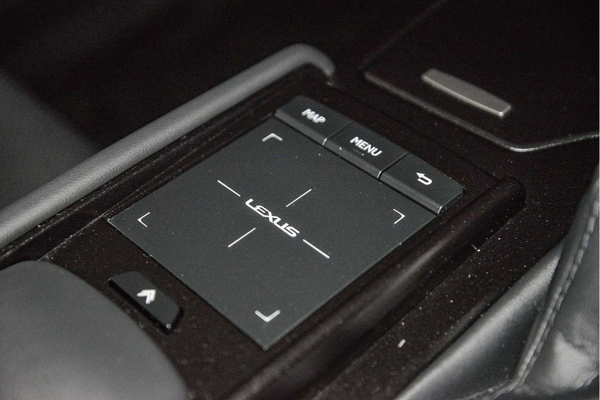 2021 Lexus ES ES300h Luxury AXZH10R