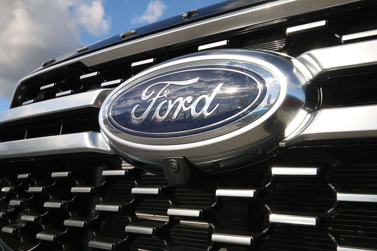 2024 Ford Everest Platinum  3.0L