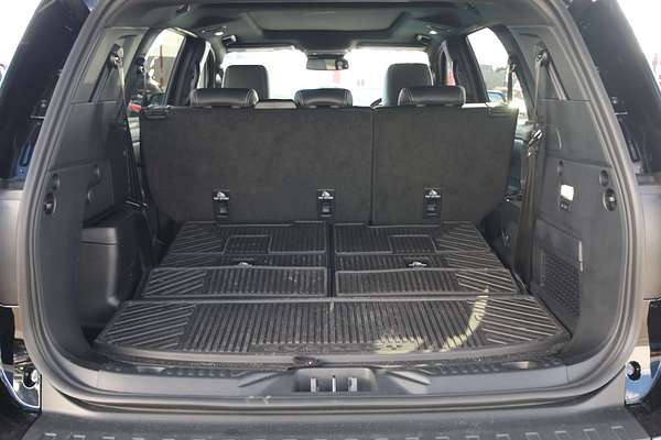2024 Ford Everest Platinum  3.0L