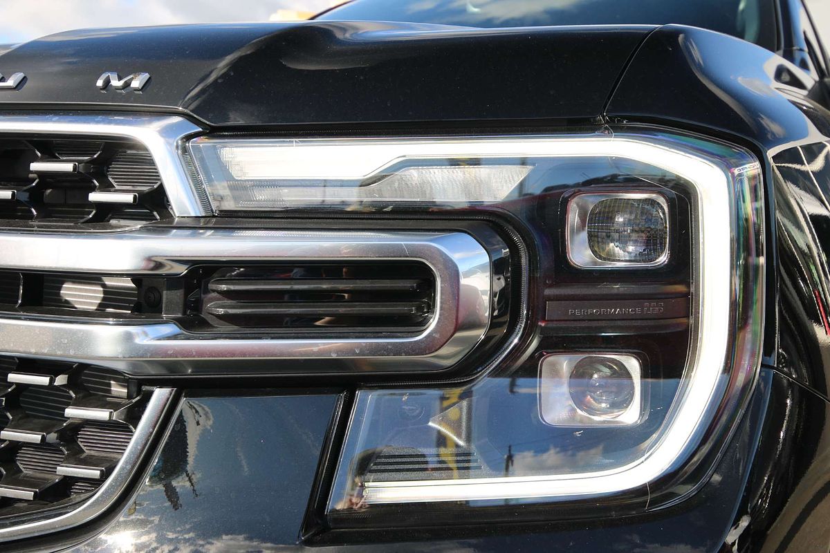 2024 Ford Everest Platinum  3.0L