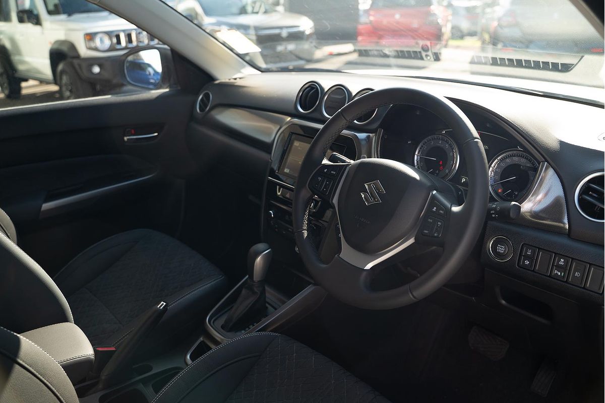2023 Suzuki Vitara Turbo LY Series II