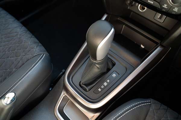 2023 Suzuki Vitara Turbo Shadow LY Series II