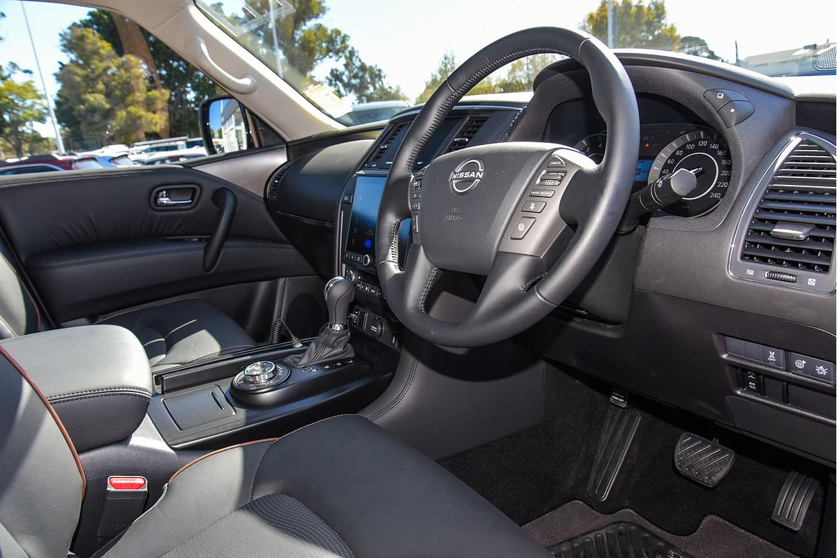 2025 Nissan Patrol Ti Y62