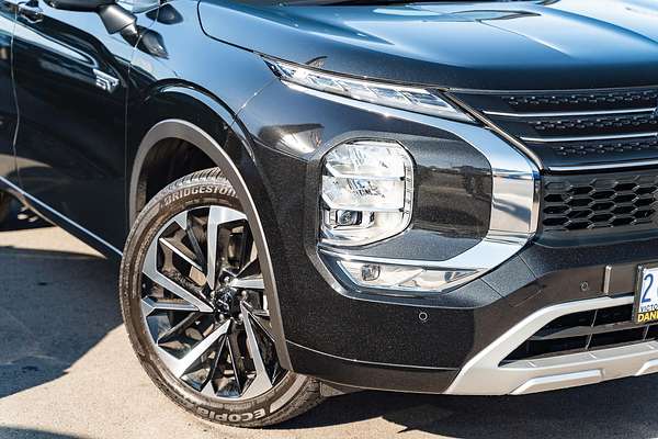 2024 Mitsubishi Outlander PHEV Exceed Tourer ZM