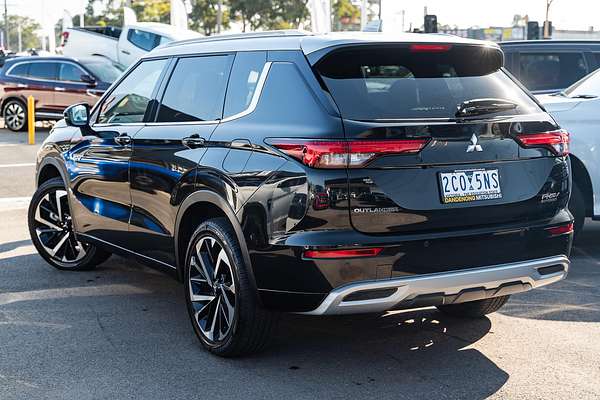 2024 Mitsubishi Outlander PHEV Exceed Tourer ZM