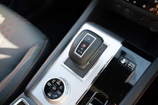 2024 Mitsubishi Outlander PHEV Exceed Tourer ZM