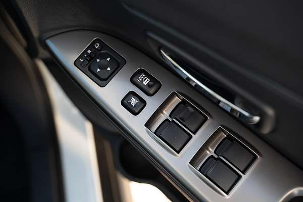 2024 Mitsubishi ASX Exceed XD