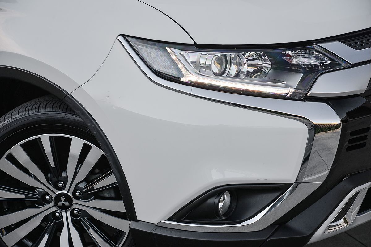2021 Mitsubishi Outlander LS ZL