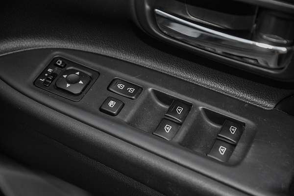 2021 Mitsubishi Outlander LS ZL