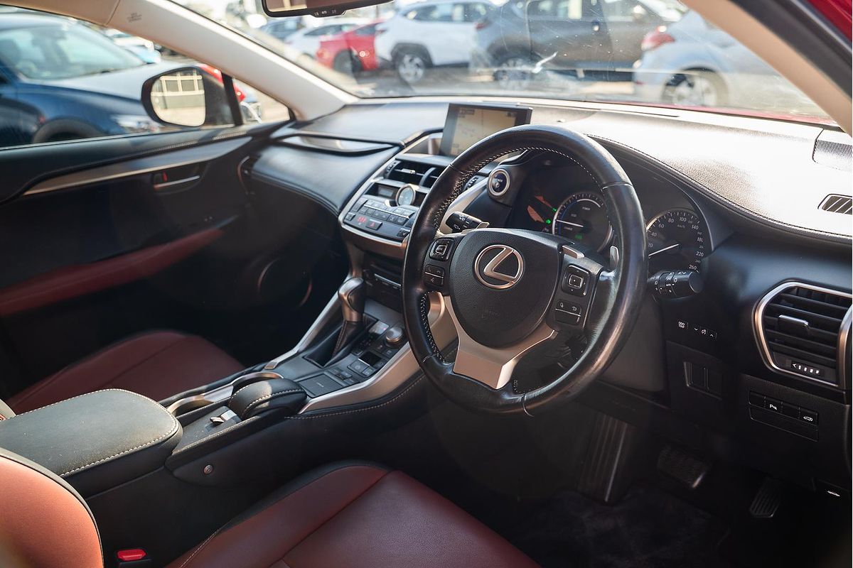 2017 Lexus NX NX300h Luxury AYZ10R