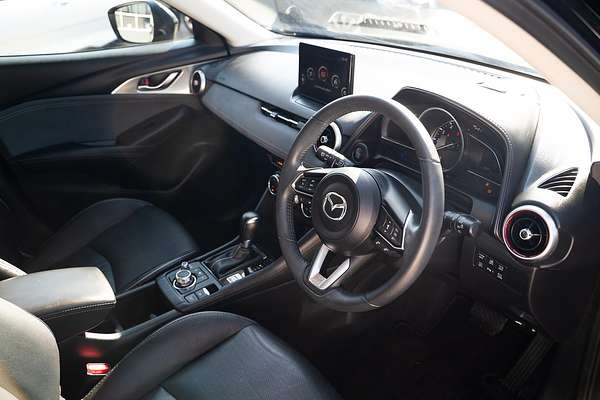 2023 Mazda CX-3 Akari DK