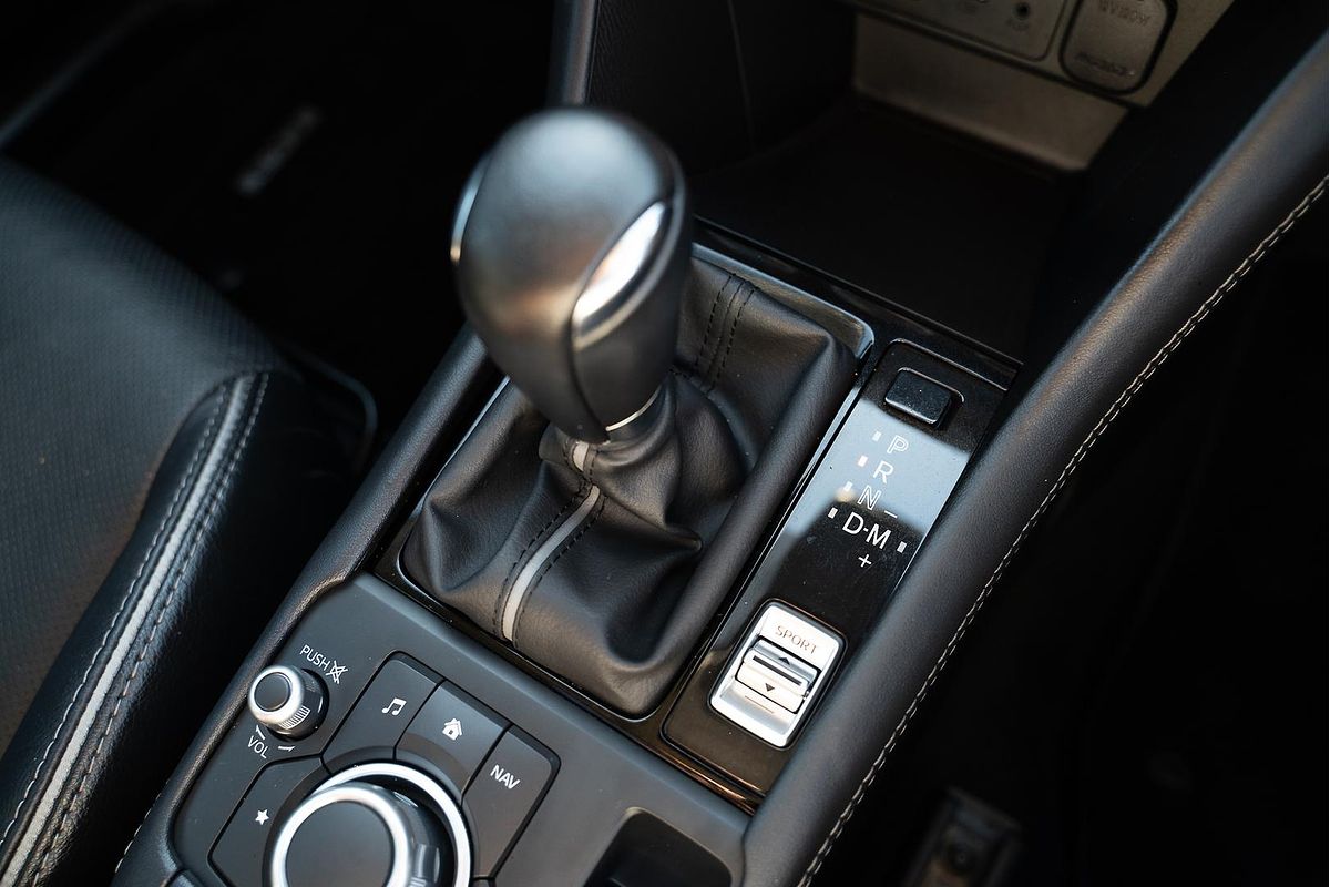 2023 Mazda CX-3 Akari DK