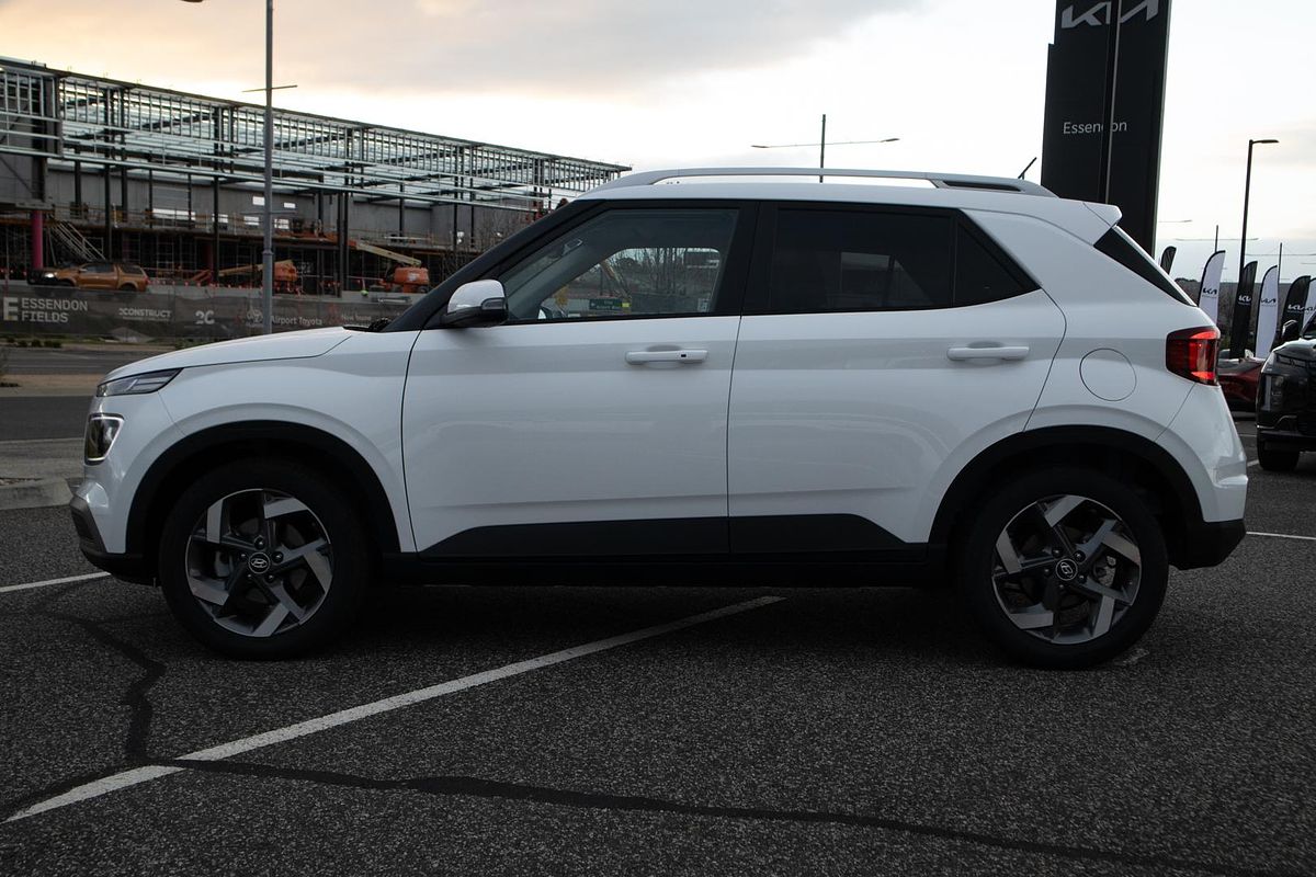 2025 Hyundai Venue Elite QX.V5