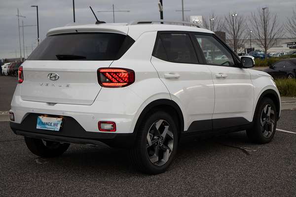 2025 Hyundai Venue Elite QX.V5