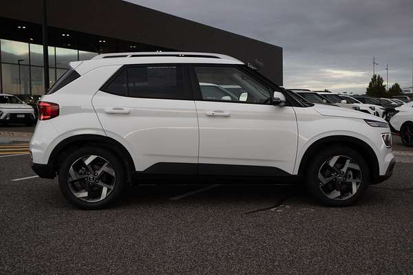 2025 Hyundai Venue Elite QX.V5