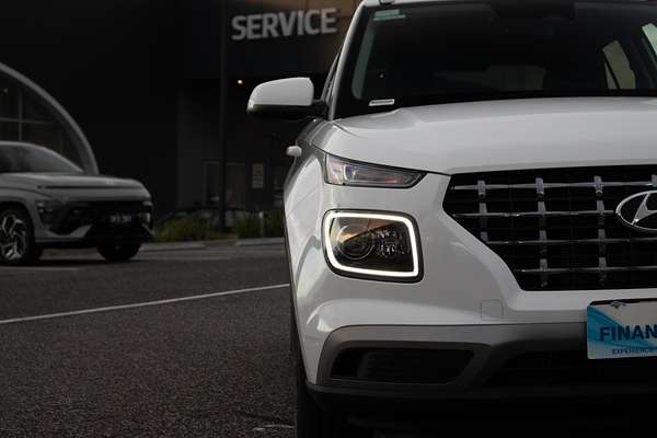 2025 Hyundai Venue Elite QX.V5