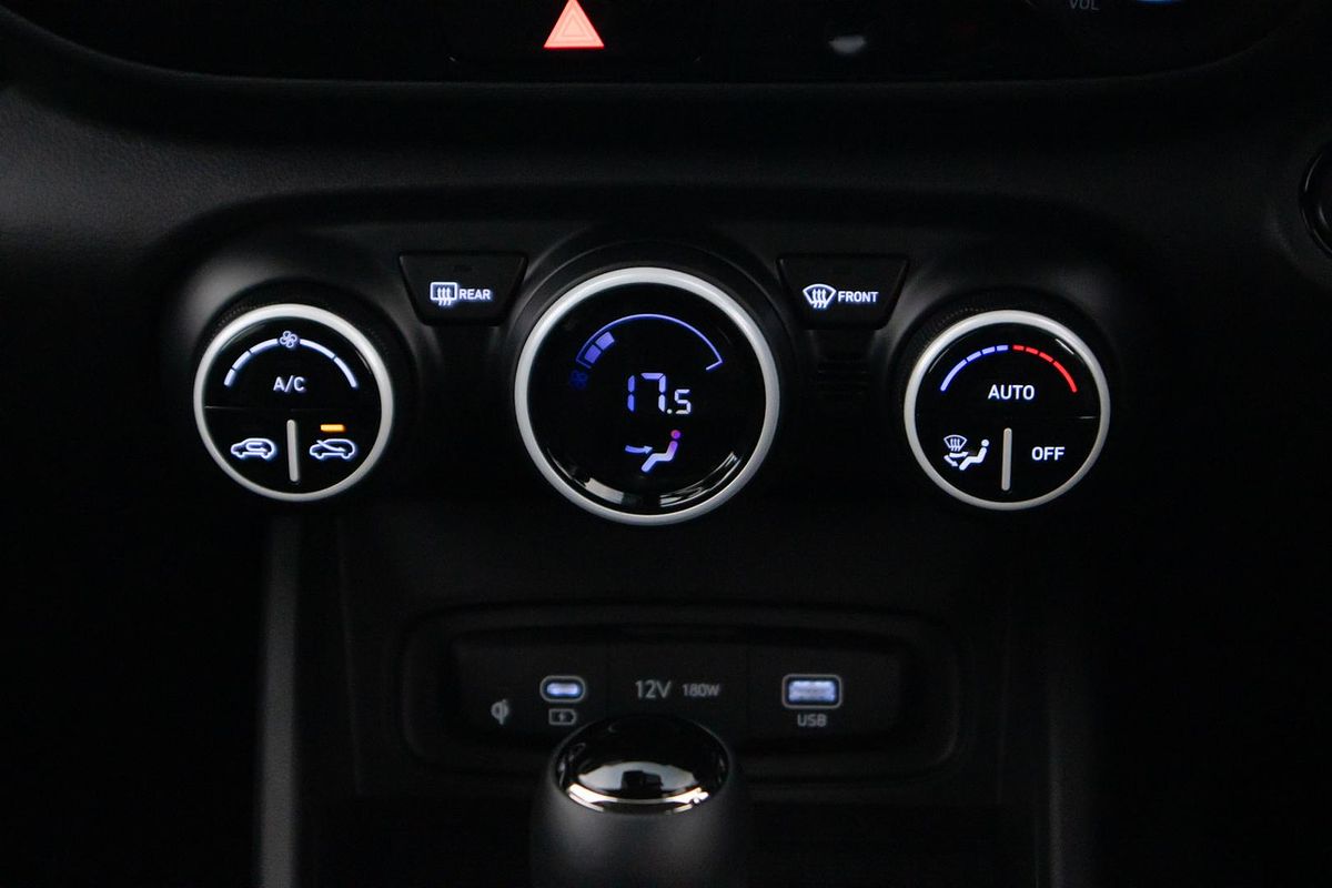 2025 Hyundai Venue Elite QX.V5