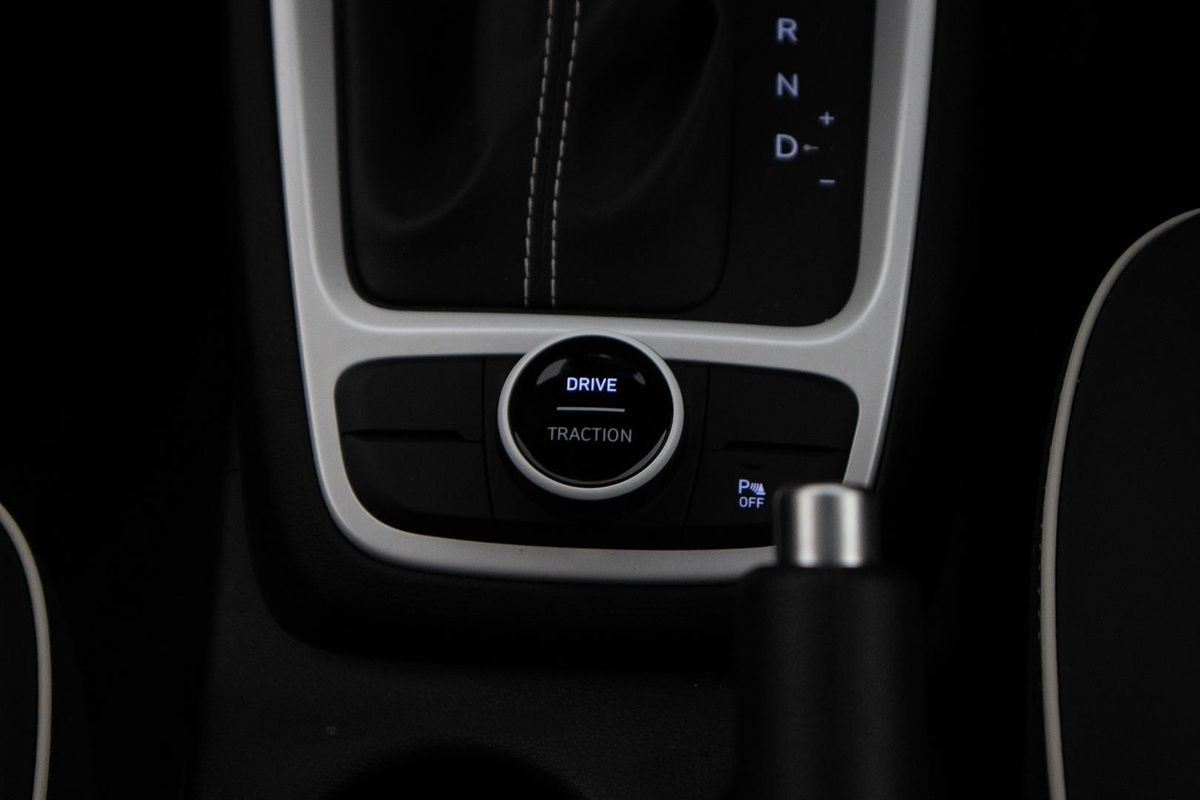 2025 Hyundai Venue Elite QX.V5