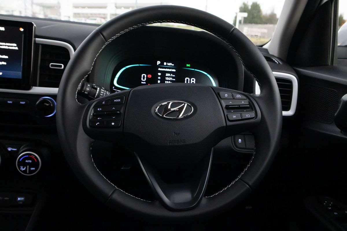 2025 Hyundai Venue Elite QX.V5